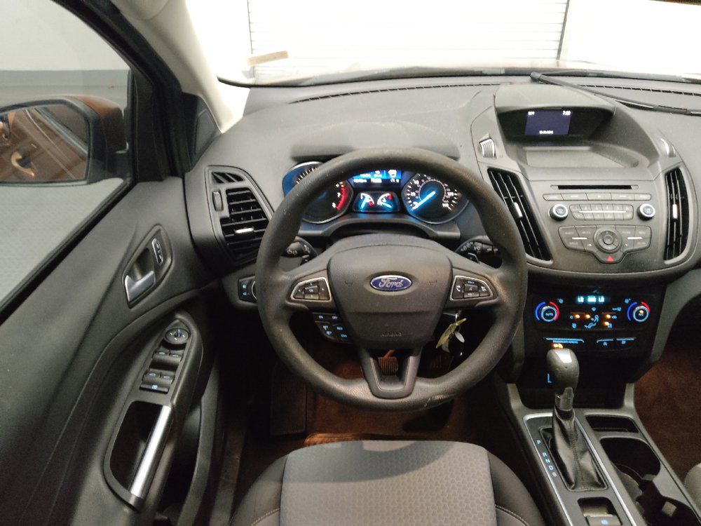 Used 2017 Ford Escape SE FWD image 22