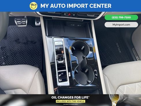 Used 2025 Volkswagen Atlas SEL Premium R-Line image 20