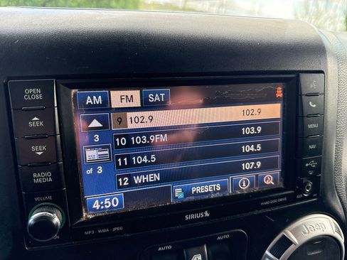 Used 2012 Jeep Wrangler Sahara AWD/4WD image 42