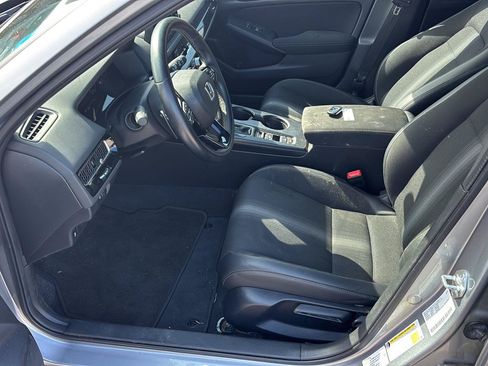 Used 2023 Honda Civic Sport image 13