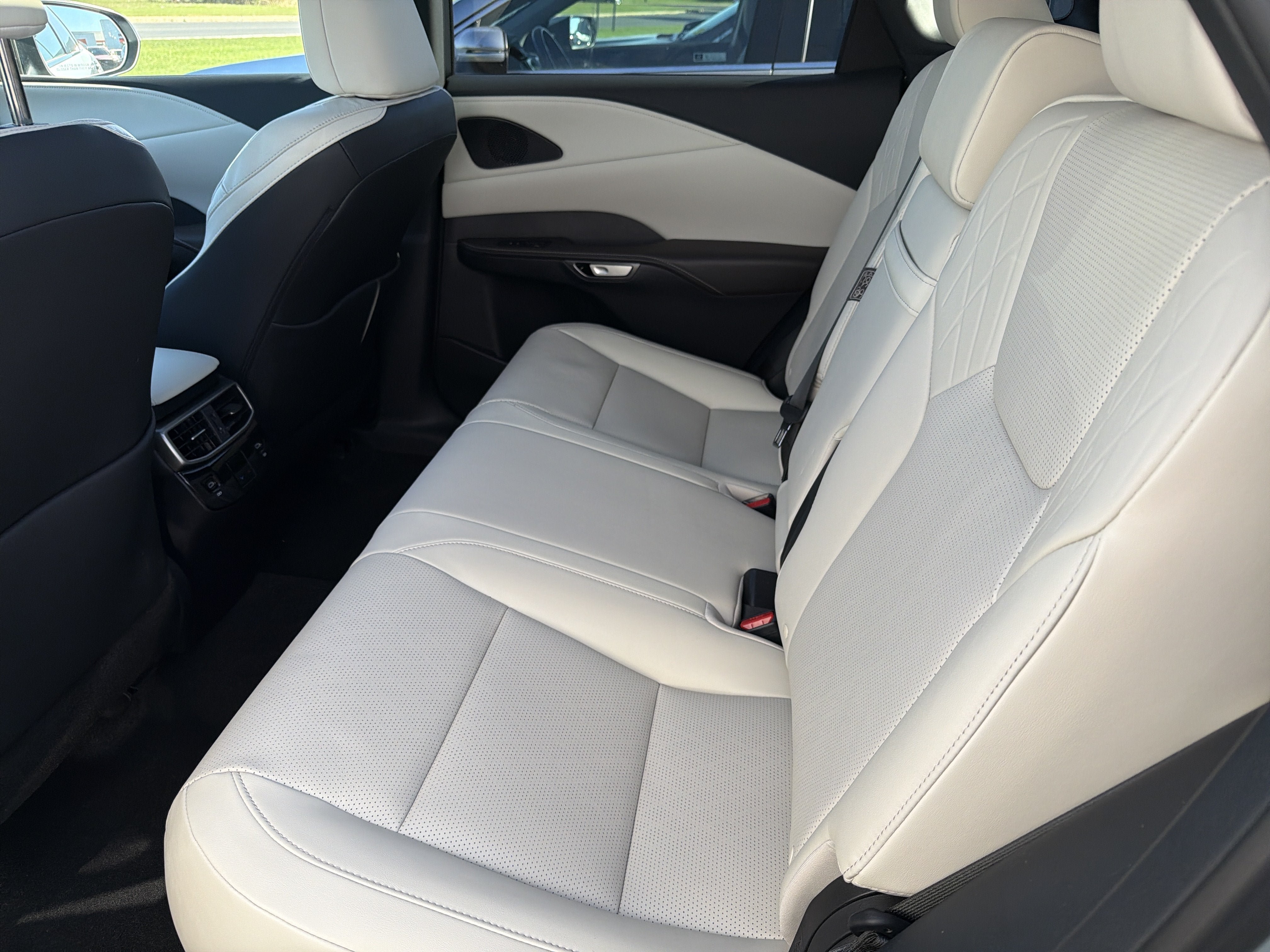 Used 2026 Lexus RX 350 w/ Convenience Package AWD/4WD image 12