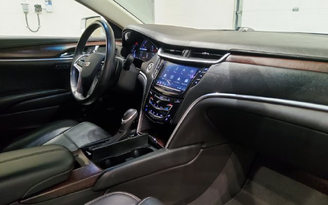 Used 2019 Cadillac XTS Luxury FWD image 21