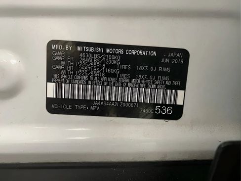 Used 2020 Mitsubishi Eclipse Cross LE FWD image 22
