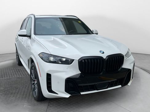 Used 2024 BMW X5 sDrive40i w/ M Sport Package RWD image 1