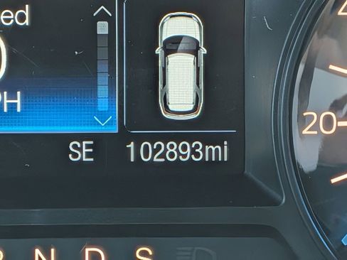 Used 2018 Ford Explorer Base image 13