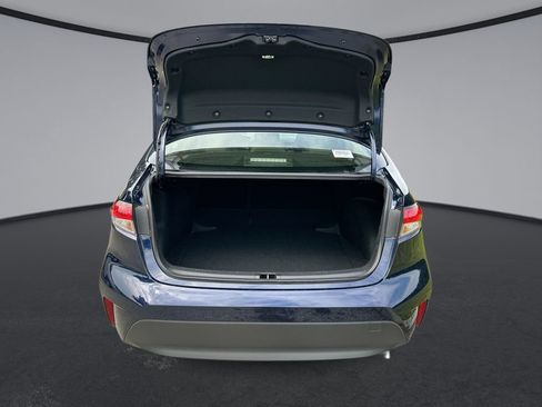 Used 2025 Toyota Corolla LE FWD image 29