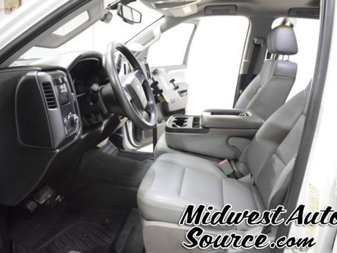 Used 2019 Chevrolet Silverado 2500 W/T w/ WT Convenience Package image 9