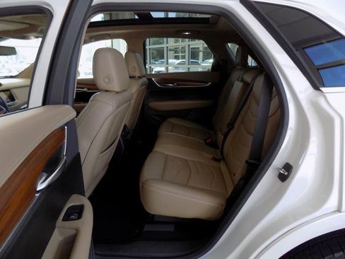 Used 2017 Cadillac XT5 Platinum w/ Driver Assist Package image 44