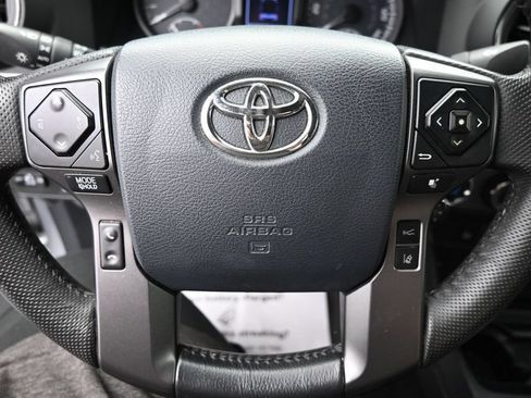 Used 2019 Toyota Tacoma TRD Off-Road AWD/4WD image 16
