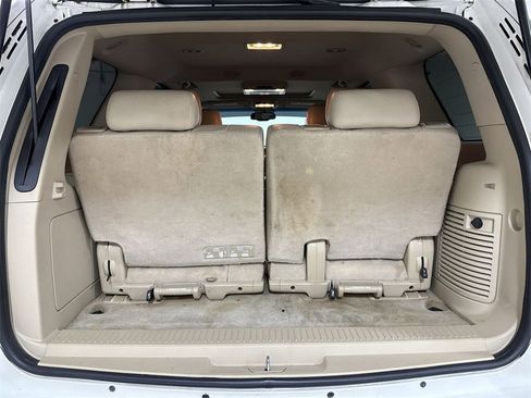 Used 2012 Chevrolet Tahoe LTZ image 25