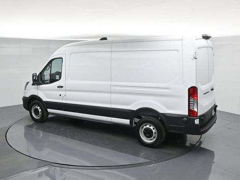 New 2026 Ford Transit 250 148 Medium Roof w/ Load Area Protection Package RWD image 40
