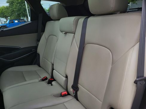 Used 2018 Hyundai Santa Fe Sport FWD image 18