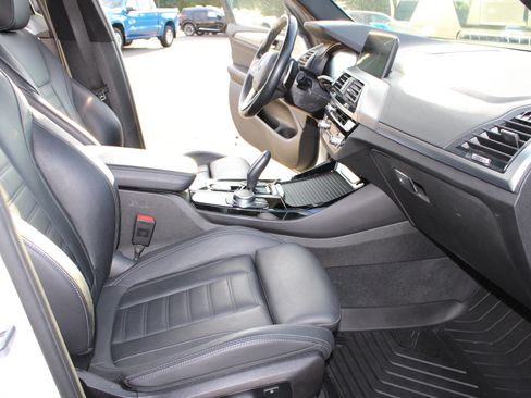 Used 2021 BMW X3 xDrive30i w/ Convenience Package (ZC2) AWD/4WD image 17