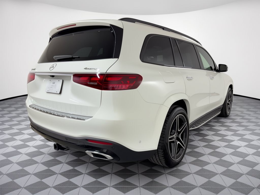 Used 2024 Mercedes-Benz GLS 450 4MATIC image 9