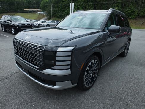 Used 2026 Hyundai Palisade Calligraphy AWD/4WD image 7