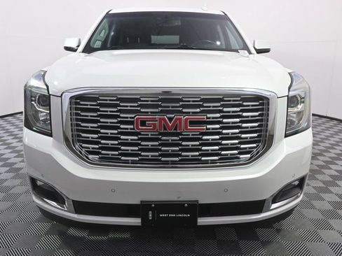 Used 2019 GMC Yukon XL Denali w/ Denali Ultimate Package AWD/4WD image 10