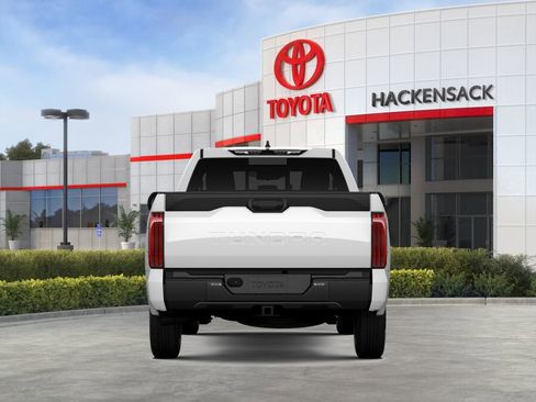 New 2026 Toyota Tundra SR image 8