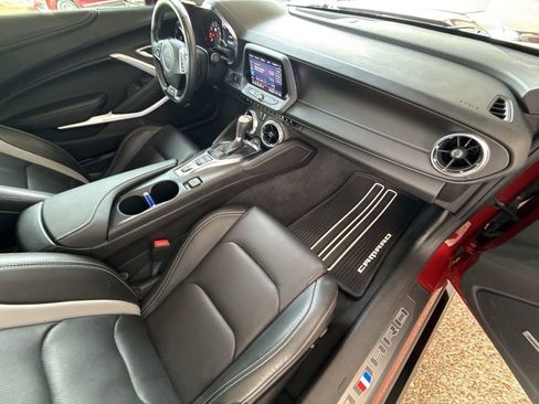 Certified 2022 Chevrolet Camaro SS image 28