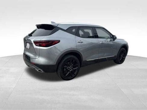 Certified 2023 Chevrolet Blazer Premier w/ Driver Confidence II Package image 5