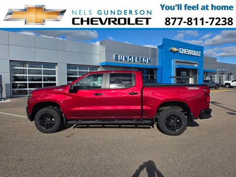 Used 2021 Chevrolet Silverado 1500 LT Trail Boss w/ Convenience Package II AWD/4WD image 6