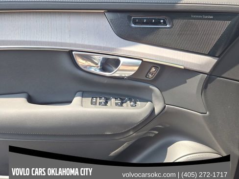 Certified 2026 Volvo XC90 B6 Ultra AWD/4WD image 25