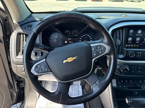 Used 2021 Chevrolet Colorado ZR2 w/ ZR2 Midnight Special Edition AWD/4WD image 16