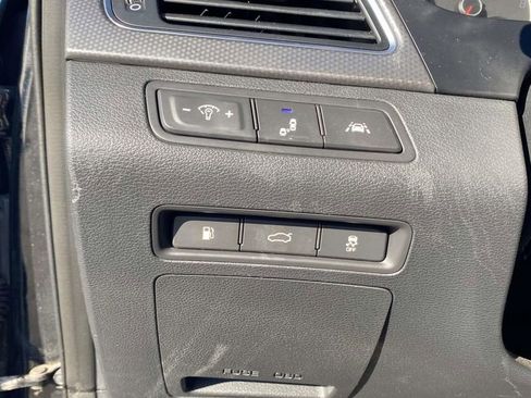 Used 2015 Hyundai Sonata Limited 2.0T image 15