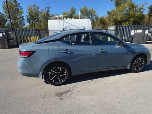 Certified 2025 Nissan Sentra SV w/ Trunk Package FWD image 9