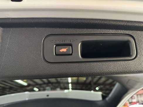 Used 2023 Honda Odyssey Sport image 47