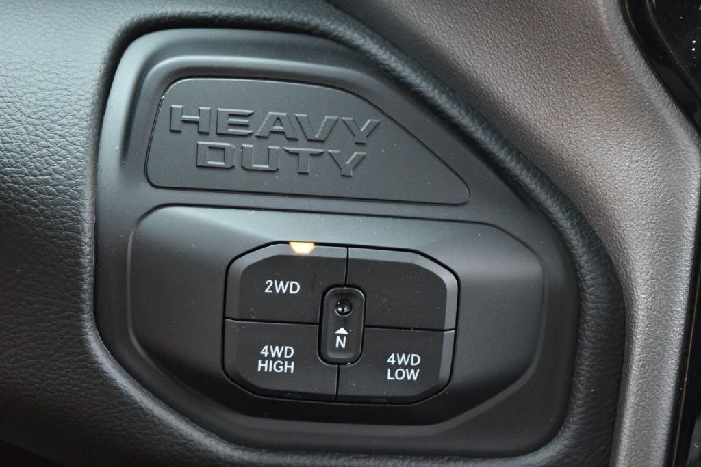 New 2026 RAM 3500 Big Horn AWD/4WD image 26