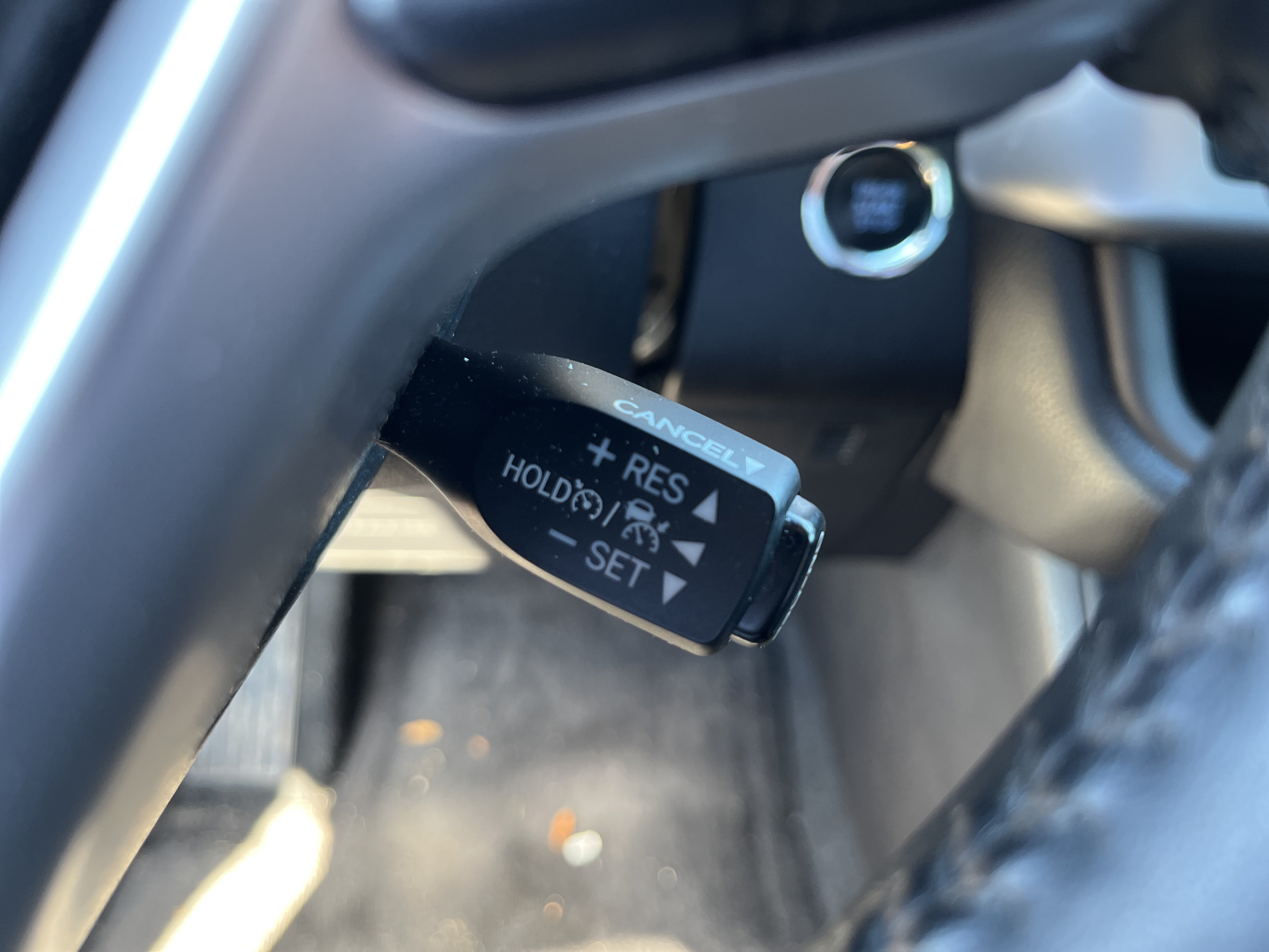 Used 2018 Toyota Highlander XLE FWD image 29