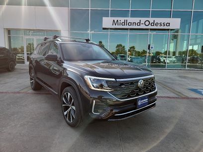 New 2026 Volkswagen Atlas SEL Premium R-Line