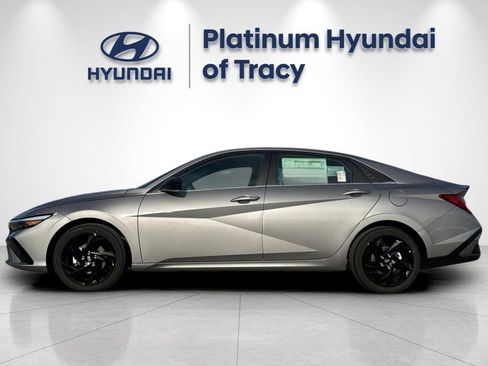New 2026 Hyundai Elantra SEL Sport Premium FWD image 7