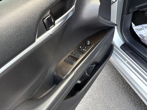 Used 2021 Toyota Camry SE image 13