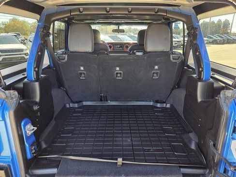 Certified 2021 Jeep Wrangler Unlimited Rubicon image 13