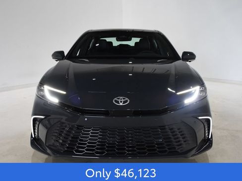 New 2026 Toyota Camry XSE AWD/4WD image 2
