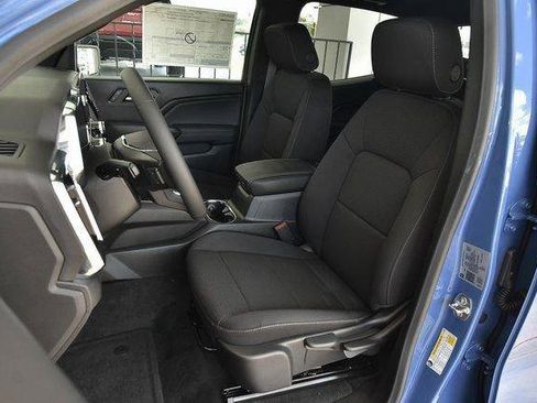 New 2025 GMC Canyon Elevation image 18