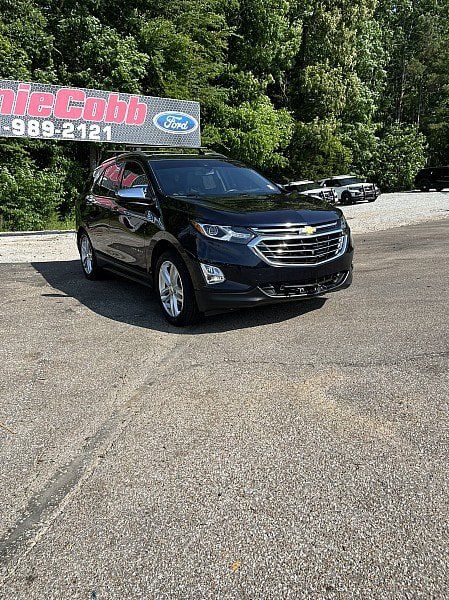 Used 2020 Chevrolet Equinox Premier FWD image 1