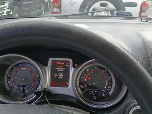 Used 2014 Dodge Journey American Value Package FWD image 5