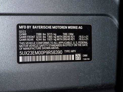 Used 2023 BMW X7 xDrive40i w/ M Sport Package AWD/4WD image 30