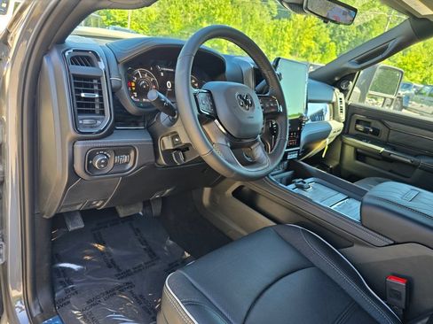 New 2026 RAM 2500 Limited AWD/4WD image 24