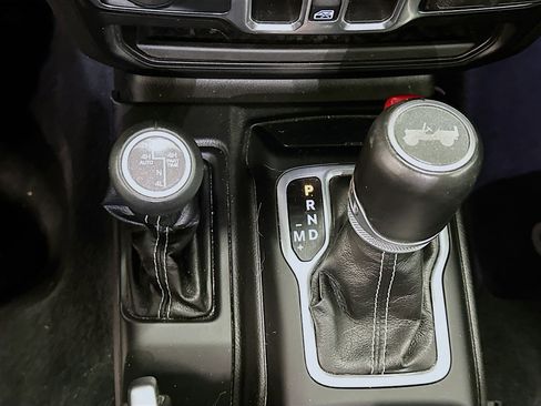 Used 2023 Jeep Wrangler Sahara w/ Cold Weather Group image 25