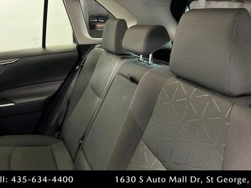 Used 2023 Toyota RAV4 XLE w/ Convenience Package FWD image 21