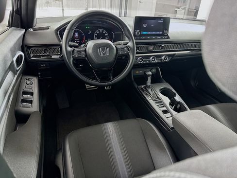 Used 2023 Honda Civic Sport image 19