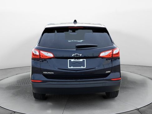 Used 2020 Chevrolet Equinox LS w/ LS Convenience Package image 6