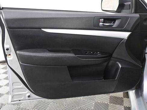 Used 2012 Subaru Legacy 2.5i Premium AWD/4WD image 22