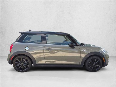 Used 2019 MINI Cooper S FWD image 4