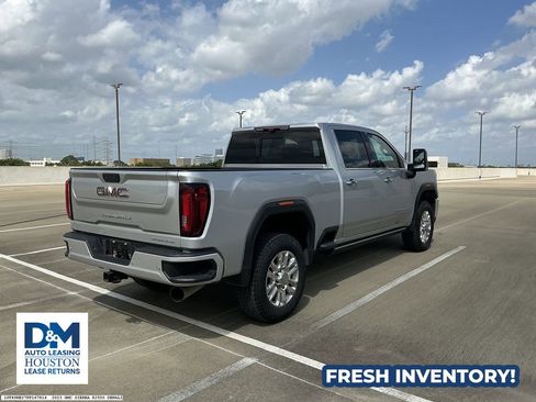 Used 2023 GMC Sierra 2500 Denali w/ Denali Ultimate Package image 5