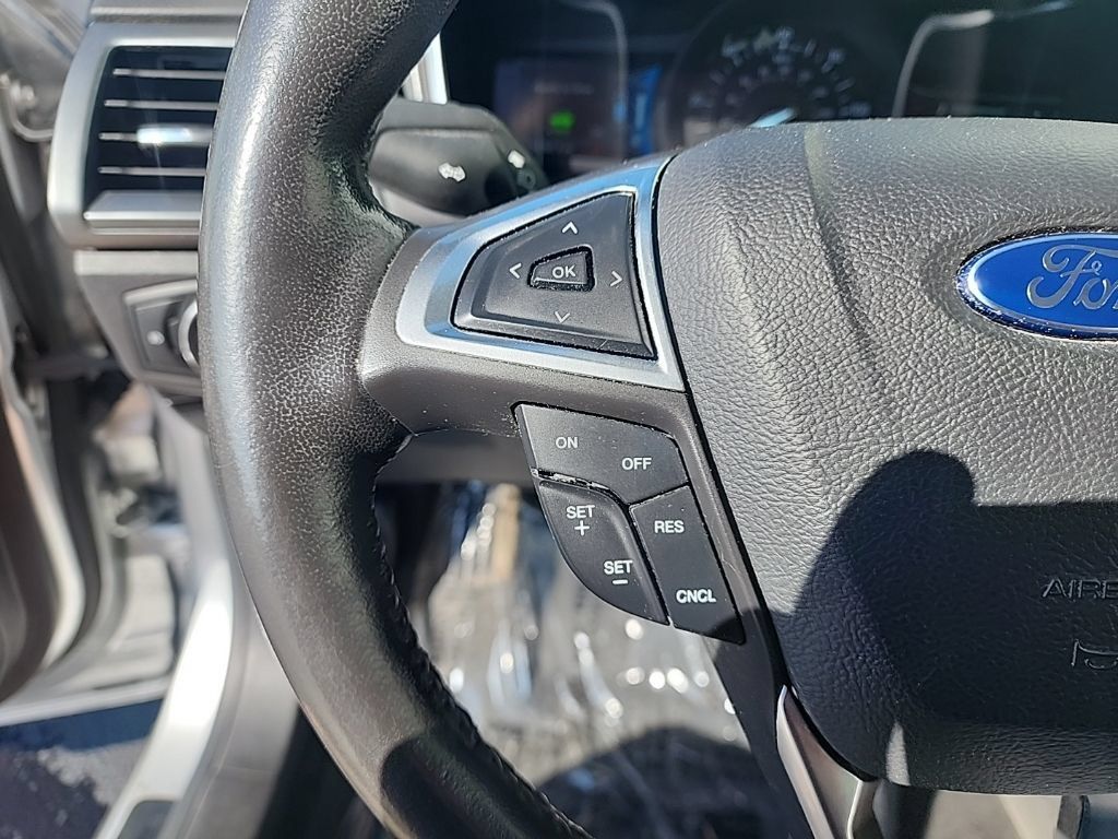 Used 2014 Ford Fusion Titanium FWD image 14