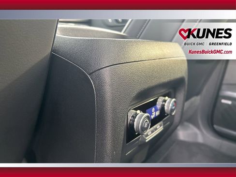 New 2025 Buick Enclave Sport Touring w/ Power Package image 33